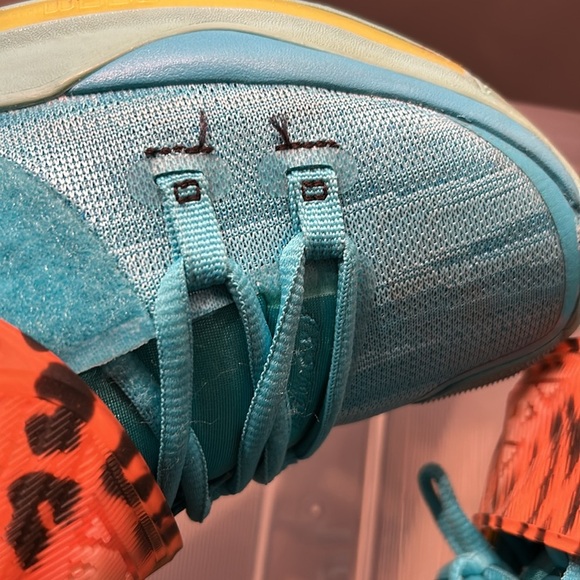 Nike Kyrie Turquoise and Orange Sneakers - Picture 9 of 14